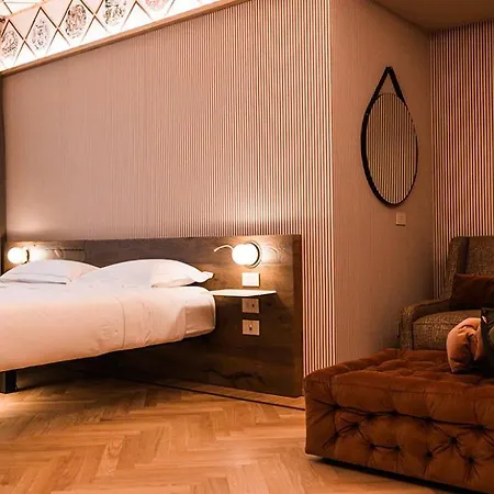Qc Room Milano Porta Romana Exterior photo