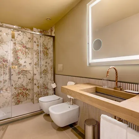 Qc Room Milano Porta Romana Exterior photo