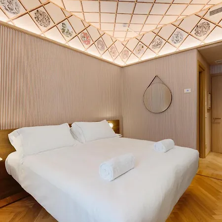 Qc Room Milano Porta Romana Exterior photo