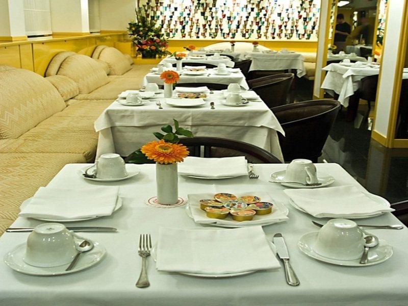 Hotel D'este 4*